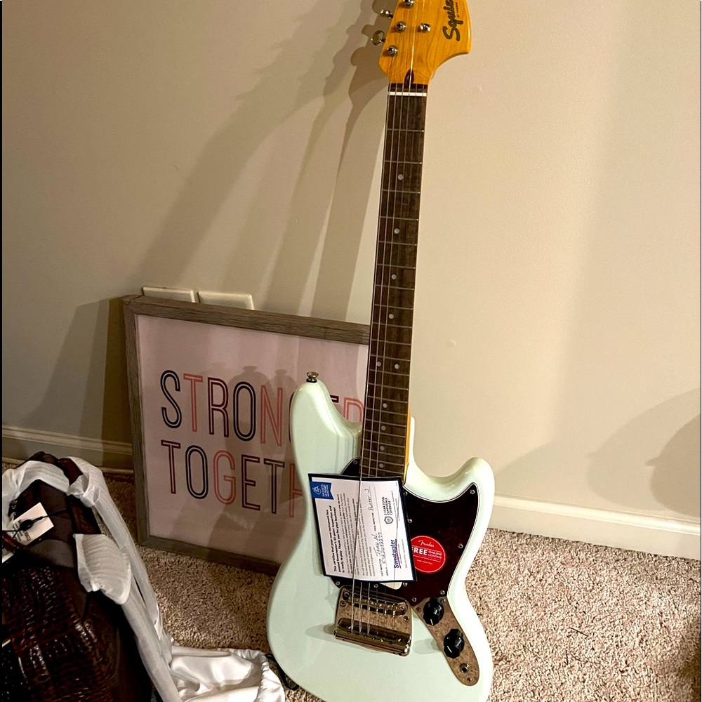 Fender Guitar Custom mint and cherry marble